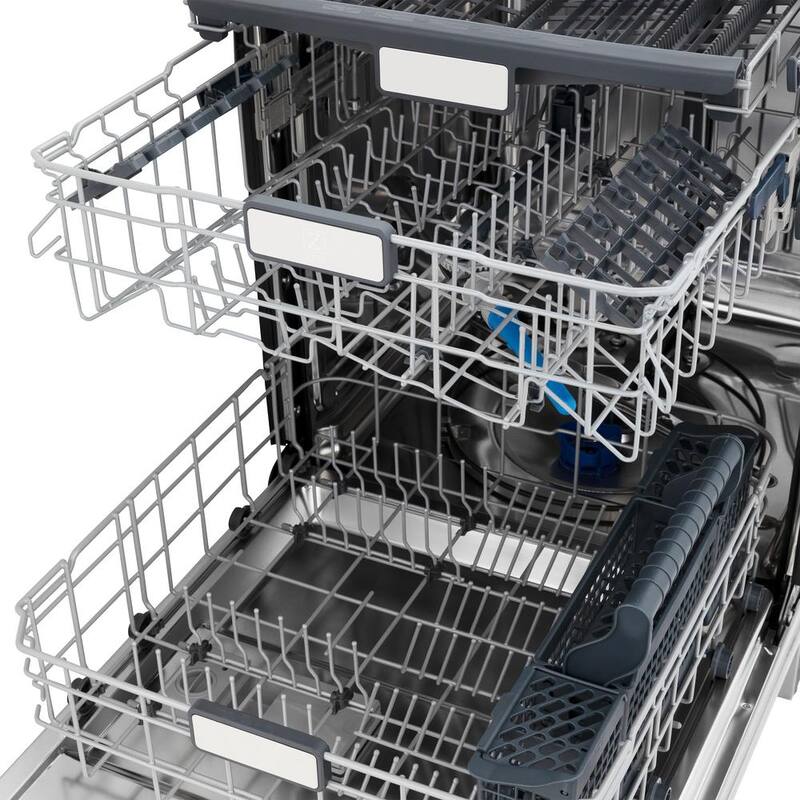 24 in. Stainless Steel Dishwasher with 3rd Rack R193172