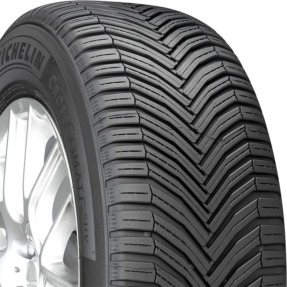 235/65R17 104V All-Season Tire G71438