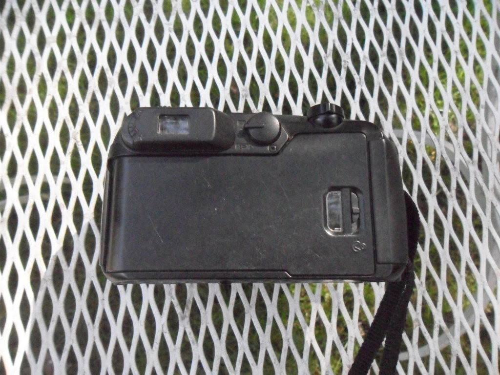35mm Point & Shoot Film Camera S795120
