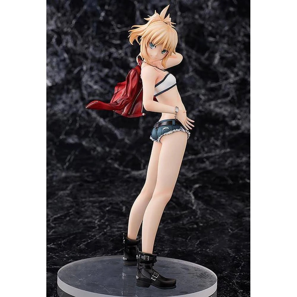 1/7 Scale Figure V625