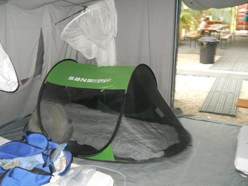 2-Person Mesh Tent A75325