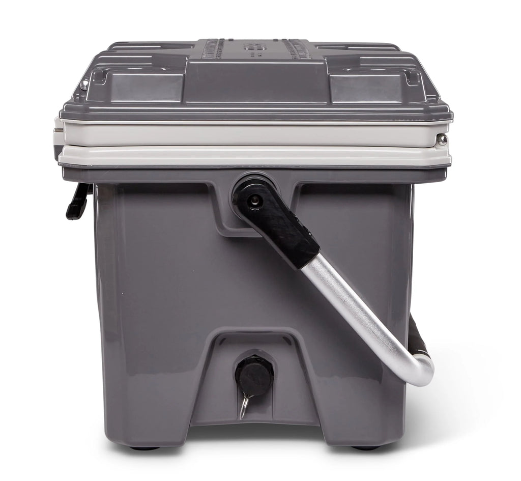 24 QT Hard Sided Cooler H606051