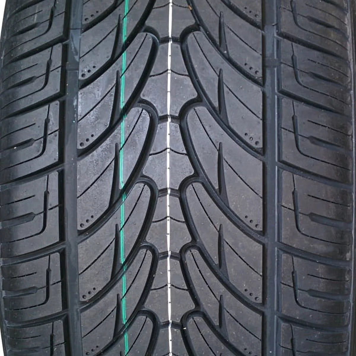 265/35R22 102W XL All Season Truck / SUV Tires A173